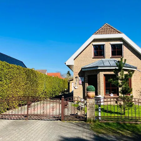 Freistehendes Wohnhaus Mit 3 Sz Fur 6 Personen
