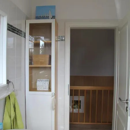 Freistehendes Wohnhaus Mit 3 Sz Fur 6 Personen Holiday home Zingst