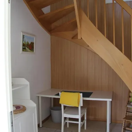 Freistehendes Wohnhaus Mit 3 Sz Fur 6 Personen Holiday home *